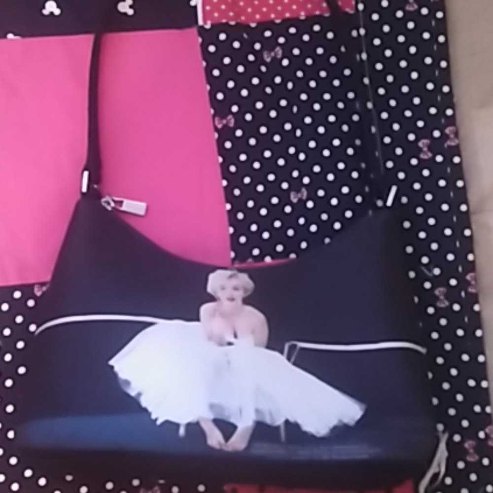 Marilyn Monroe purse